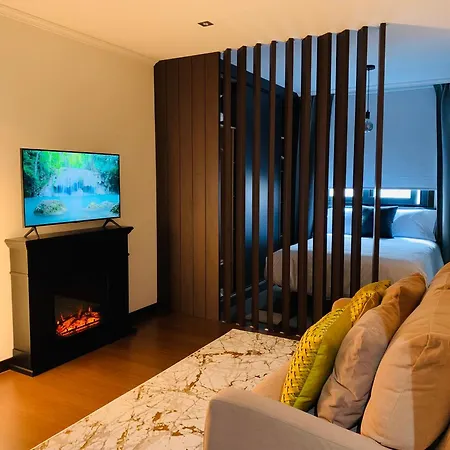 Centrico Con Garaje Privado Apartment